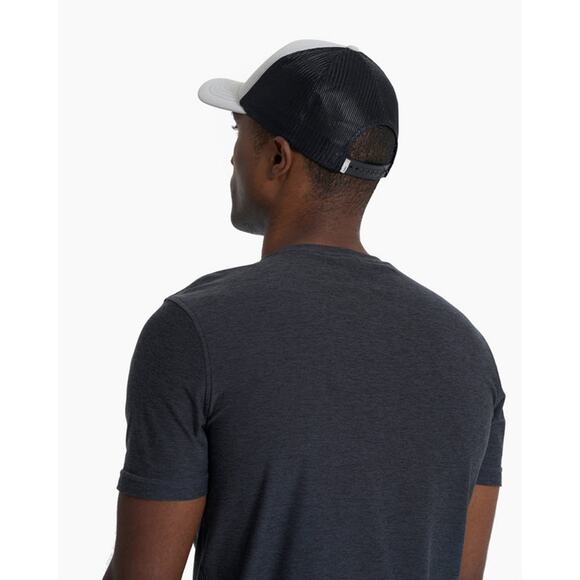 NWT Vuori Inspired Foam Trucker Hat in Salt/Black o/s - Picture 2 of 6